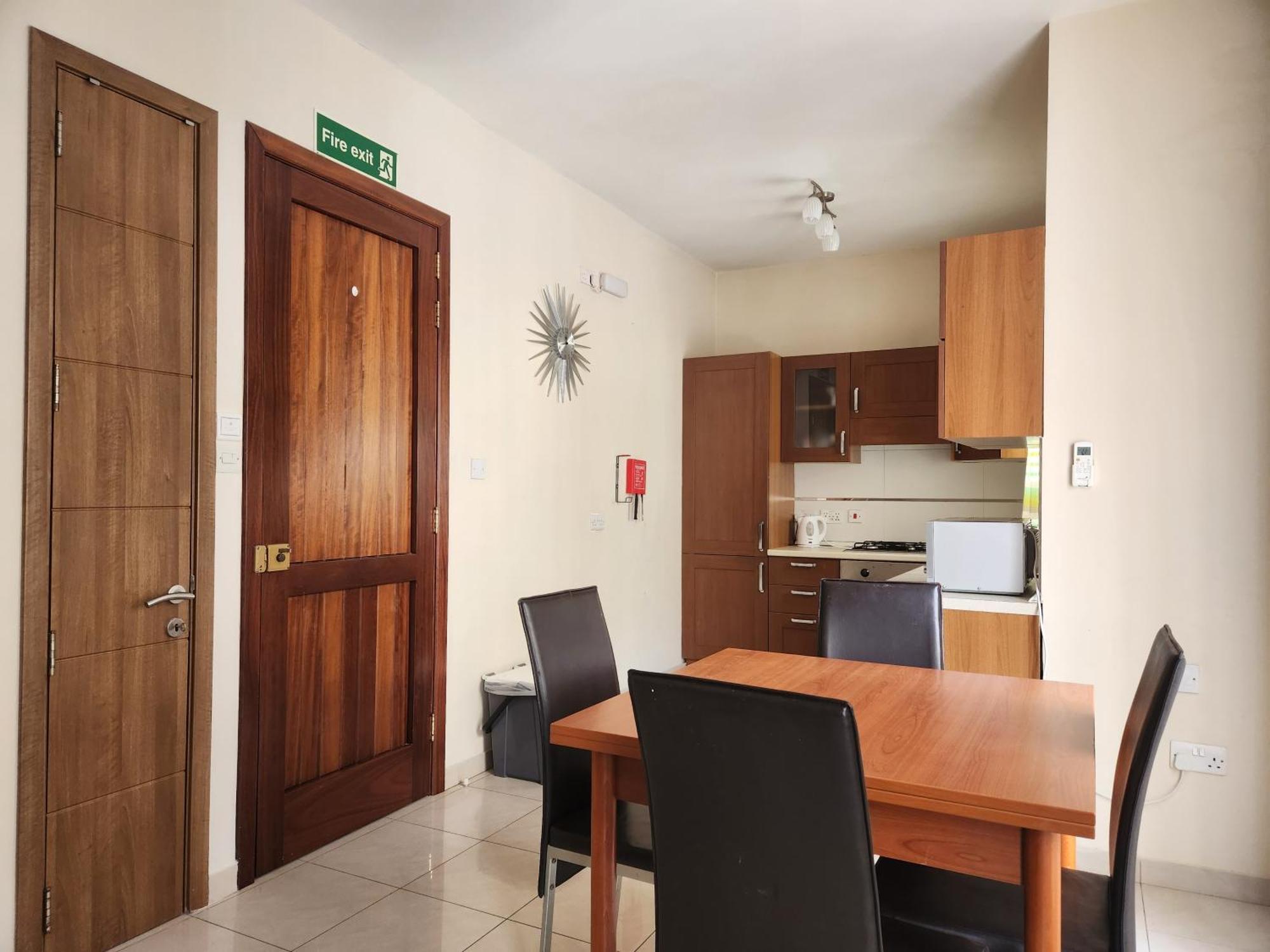 Sea Views Apartment-Wifi-Sleep 5 Marsaskala Exteriér fotografie