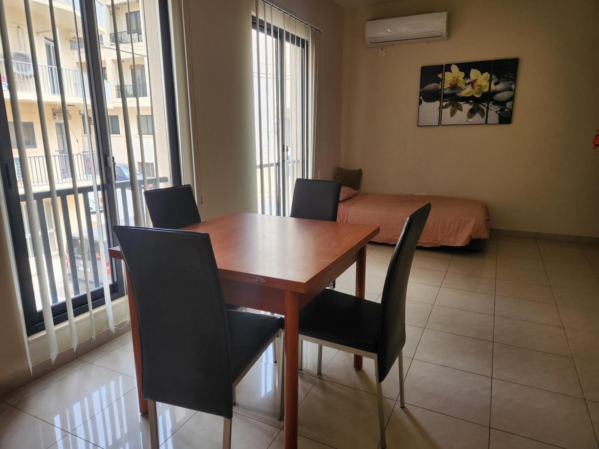 Sea Views Apartment-Wifi-Sleep 5 Marsaskala Exteriér fotografie